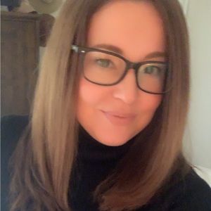 Meet your Posher, Lisa